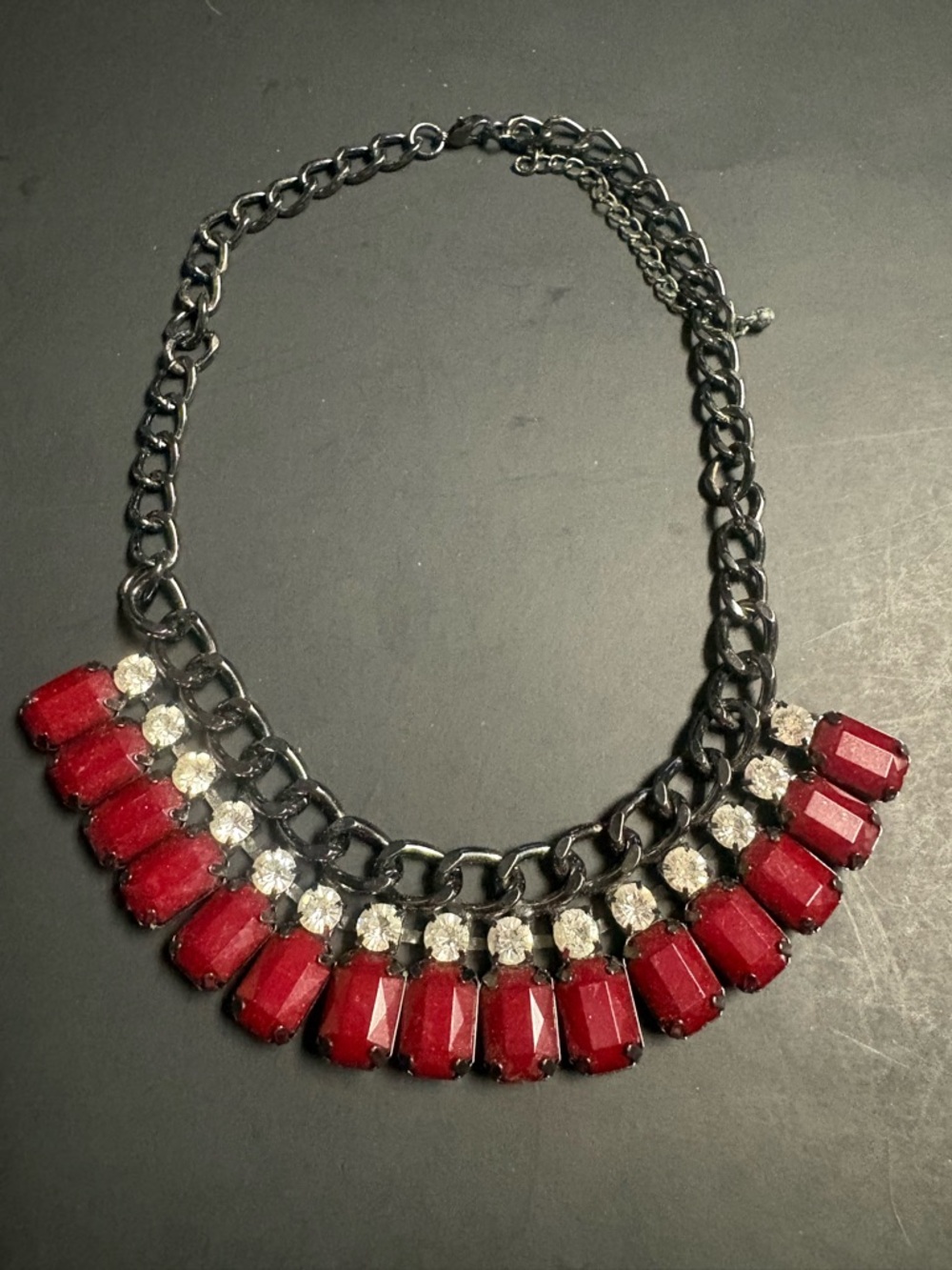 Bold Red Gemstone Statement Necklace - Women Fashion Jewelry